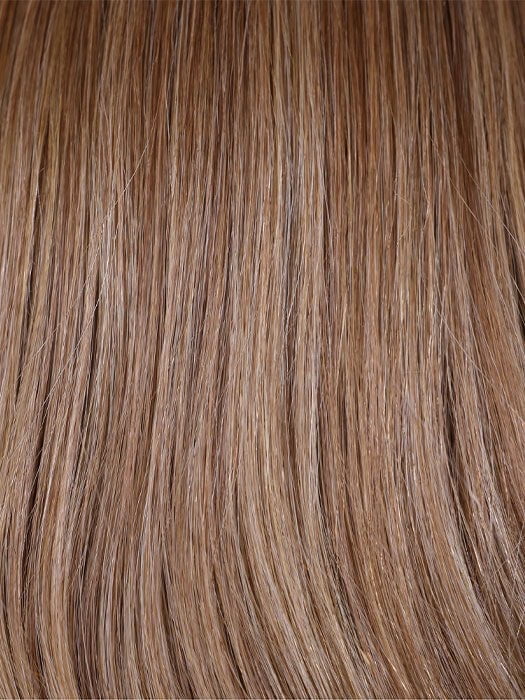  CARAMEL TOFFEE BLONDE-R | Toffee is a warm, dimensional shade blending medium brown with golden blonde and caramel highlights. Softly rooted for a natural, sun-kissed finish.
