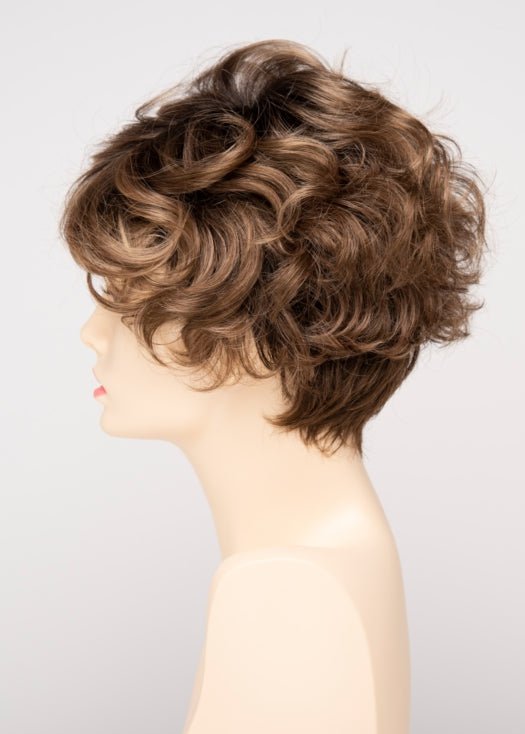 TOASTED SESAME | Medium Brown roots with overall Warm Cinnamon base and Golden Blonde highlights