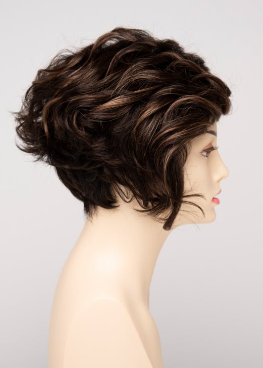 AMARETTO CREAM | Dark Brown roots with overall Medium Brown base with Honey Blonde highlights