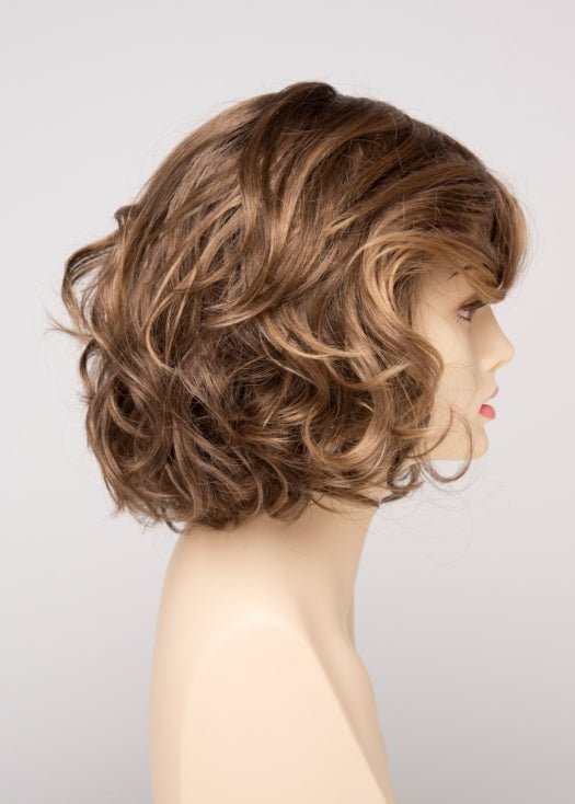 TOASTED SESAME | Medium Brown roots with overall Warm Cinnamon base and Golden Blonde highlights