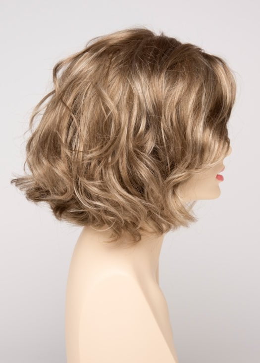 GINGER CREAM | Dark Beige Blonde underneath highlighted on top with Light Beige Blonde