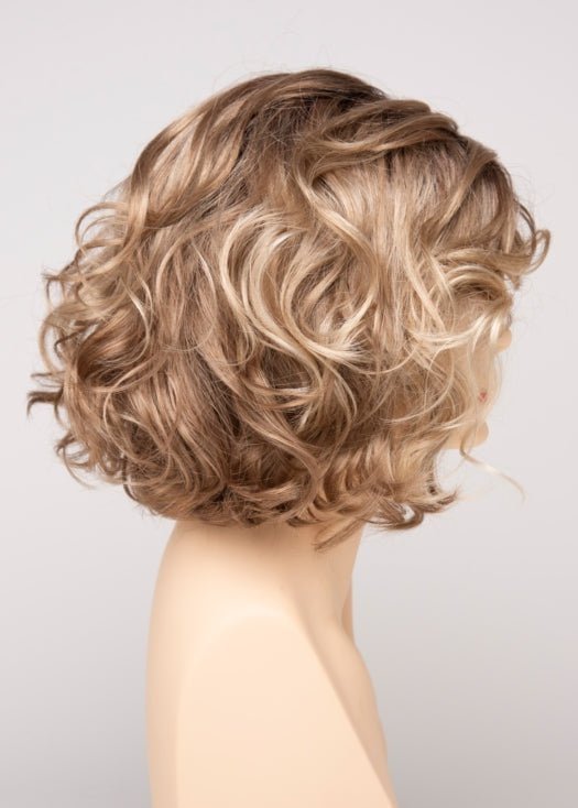 SPARKLING CHAMPAGNE | Medium Brown roots with overall Strawberry Blonde base and soft Golden Blonde highlights