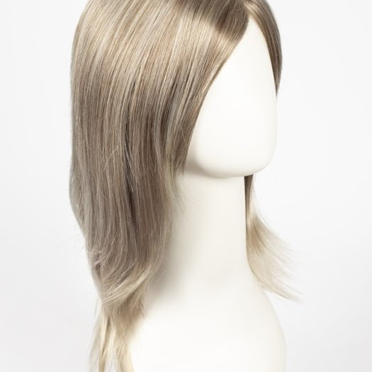 ICE-BLOND | Ashy blond base with white gold tips with highlights around face