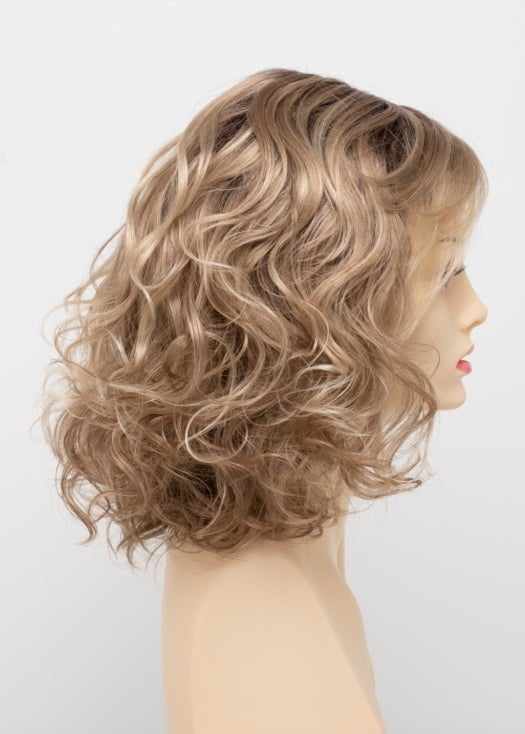 SPARKLING CHAMPAGNE | Medium Brown roots with overall Strawberry Blonde base and soft Golden Blonde highlights