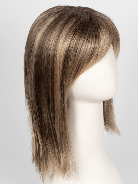 24BT18 ECLAIR | Dark Natural Gold Blonde & Light Natural Gold Blonde Blend with Light Natural Gold Blonde Tips