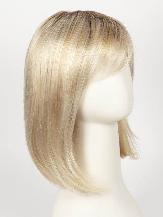 FS24/102S12 LAGUNA BLONDE | Light Natural Gold Blonde with Pale Natural Gold Blonde bold highlights, Shaded with Light Gold Brown