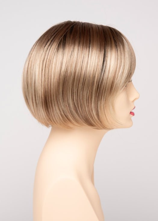 SPARKLING CHAMPAGNE | Medium Brown roots with overall Strawberry Blonde base and soft Golden Blonde highlights