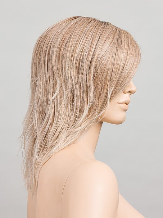 CANDY BLONDE LIGHTED | Pearl Platinum, Dark Strawberry Blonde and Pearl White with Highlights Throughout and Concentrated in the Front