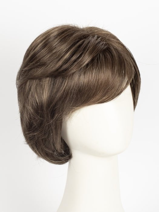 8RH14 MOUSSE CAKE | Medium Brown with 33% Medium Natural Blonde Highlights