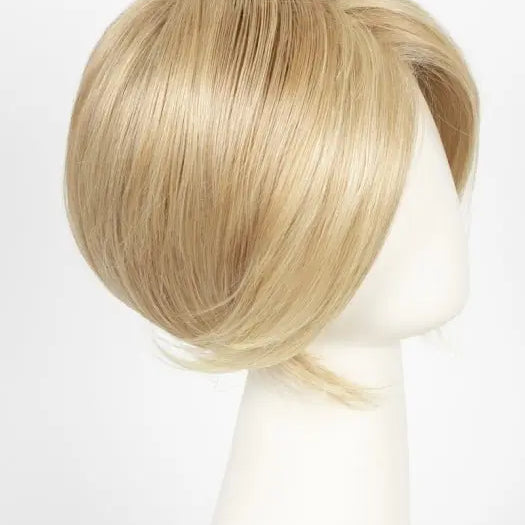 24B22 CREME BRULEE | Light Gold Blonde & Light Ash Blonde Blend