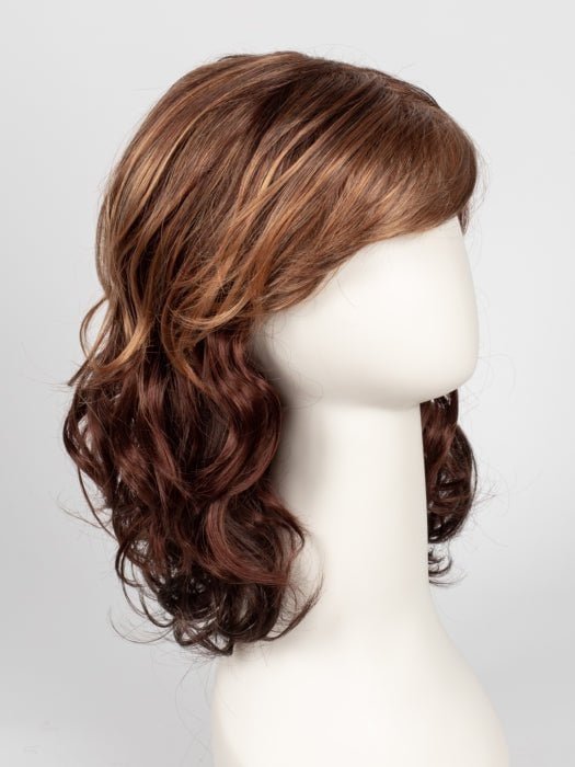 32BF CHERRY ALMOND TART | Medium Natural Red Base with Medium Red-Gold Blonde Tips, Dark/Medium Red Nape