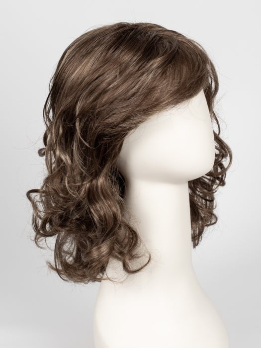 10RH16 CAFFE MOCHA | Light Brown with 33% Light Natural Blonde Highlights