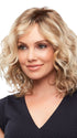 Julianne Wig by Jon Renau is a wavy, mid-length bob that looks incredibly natural