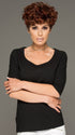 Kaitlyn by Envy is a short, trendy, and curly synthetic wig. You can shake it and wear it tousled or tightly curled