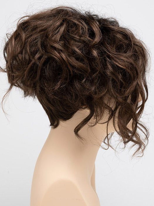 ESPRESSO | A cool, Multi-Dimensional Medium Brown with Darker Brown Roots