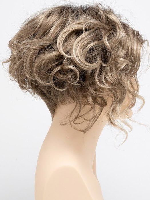 GOLDEN SANDSTONE | Creamy Beige-Blonde with Darker Brown Roots