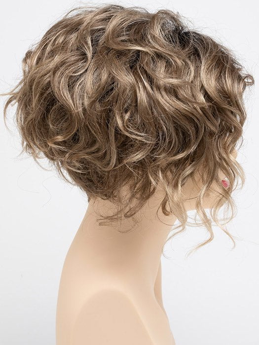 HONEY BREEZE | A blend of Cool, Honey Blonde and Multi-Dimensional Medium Brown with Darker Brown Roots