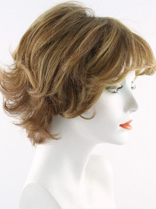 GOLDEN NUTMEG | Medium Brown roots with overall Warm Cinnamon base and Golden Blonde highlights