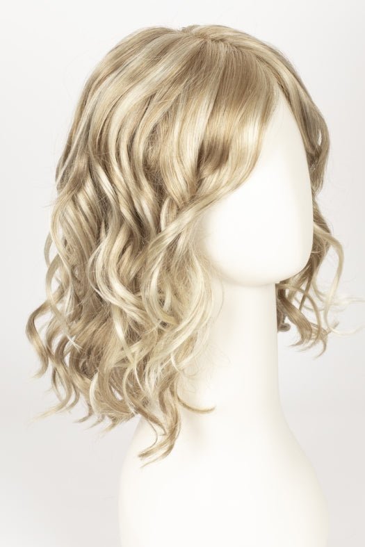 22F16 PINA COLADA | Light Ash Blonde & Light Natural Blonde Blend with Light Natural Blonde Nape