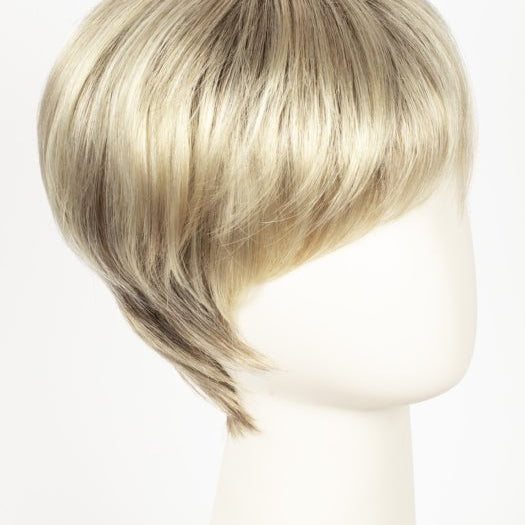 CHAMPAGNE-ROOTED 22.20.25 | Light Beige Blonde, Medium Honey Blonde, and Platinum Blonde blend with Dark Roots