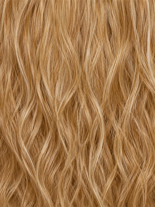 GOLDEN LATTE BLOND |  Non‑rooted shade featuring a Warm Golden Blonde base enriched with a balanced mix of Cream, White, and Golden Blonde highlights