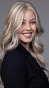 Model is wearing PRIESTLY in color CREAM SODA BLONDE | A warm blend of honey-gold highlights and creamy beige tones over a soft brunette base (Not offered in this color. For illustration purposes only).