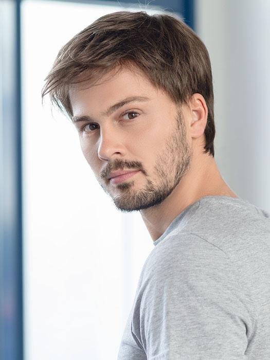 George 5-Stars has premium features such as an extended lace front and a double monofilament top