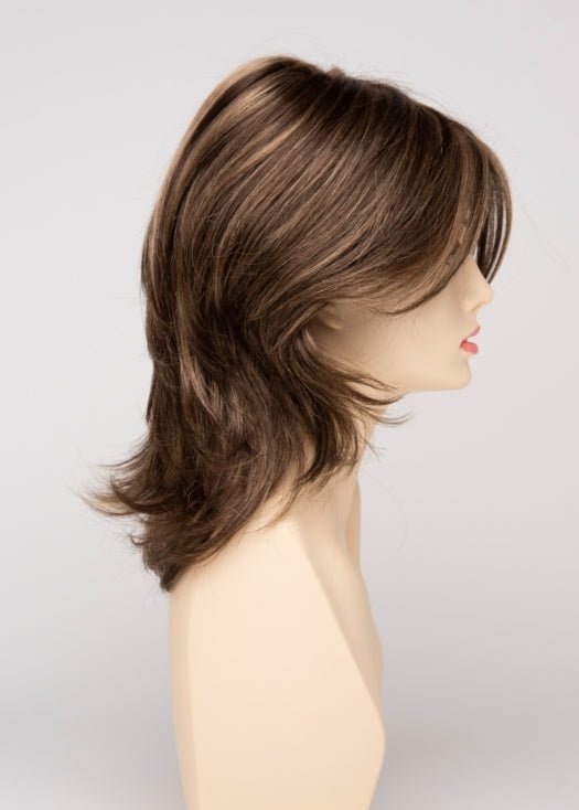 24/18 FROSTED | Light Brown with Wheat Blonde blended highlights