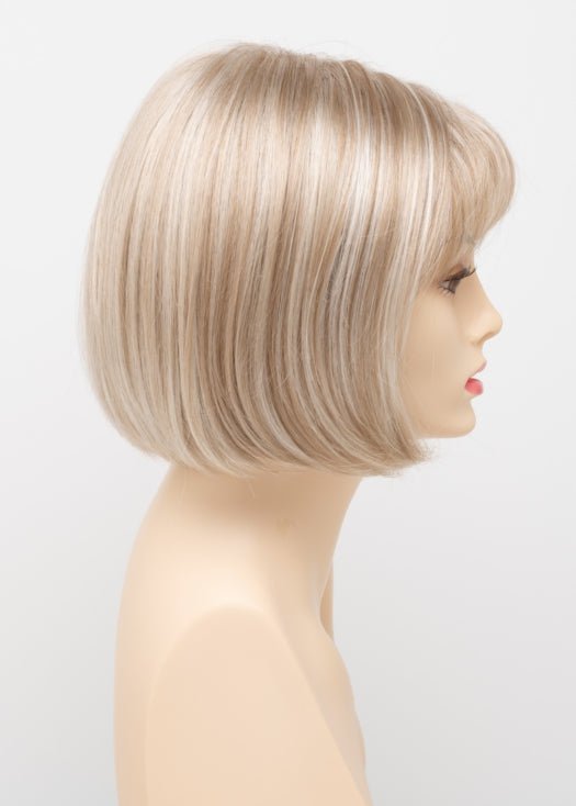 LIGHT BLONDE | 2 toned blend of Creamy Blonde with Champagne highlights