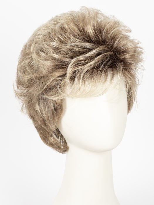 12FS8 SHADED PRALINE | Light Gold Brown, Light Natural Gold Blonde & Pale Natural Gold-Blonde Blend, Shaded with Medium Brown