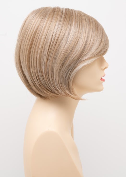 LIGHT BLONDE | 2 toned blend of Creamy Blonde with Champagne highlights