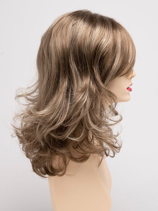 ALMOND-BREEZE | Light Brown blended with Ash Blonde