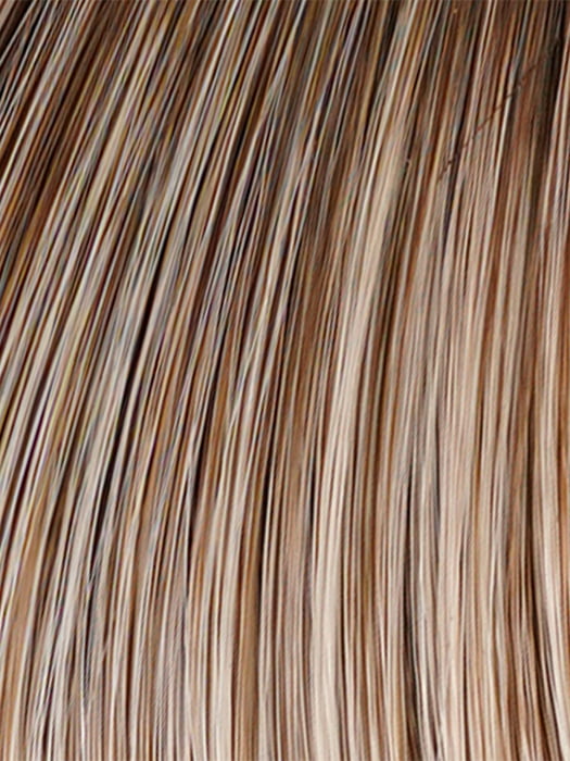19/23/R12 | A beautiful blend of Platinum Blonde and Pale Golden Blonde, shaded with Dark roots