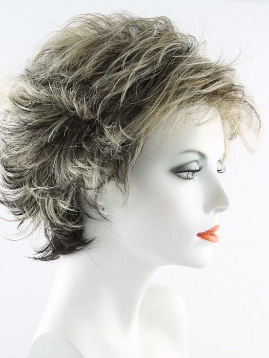 SUMMER-FEVER Medium Golden Blonde with Dark Brown roots